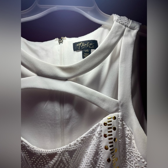 Thalia Sodi White Dress with Gold Studs size L/G. - Picture 4 of 6